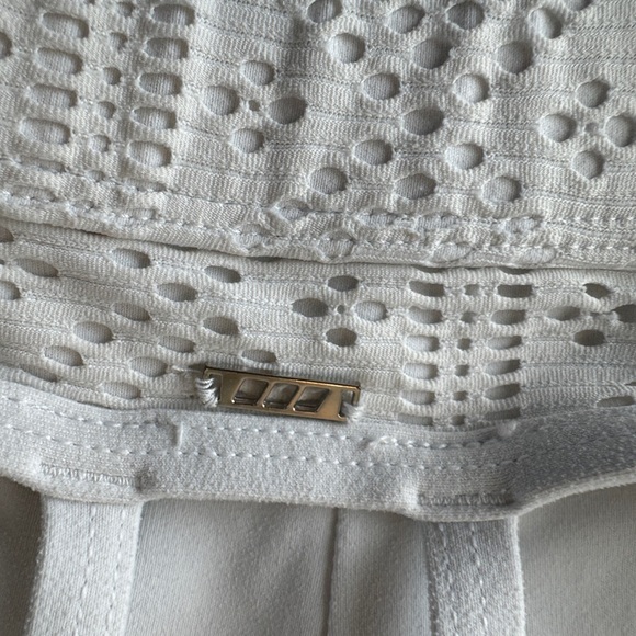 Lorna Jane Eyelet Sports Bra, White - Picture 4 of 4